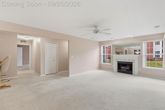 43427 Claremont Drive E, Clinton Charter Township, MI 48038