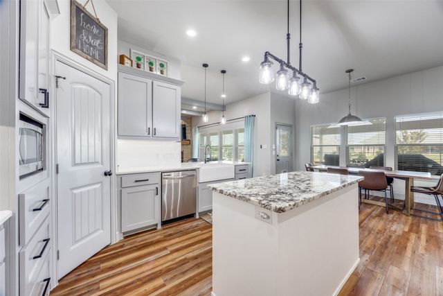 388 Hidden Meadow Trail, Leonard, TX 75452
