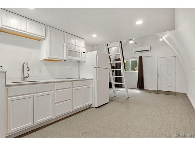 157 N 4th Ave, Brighton, CO 80601
