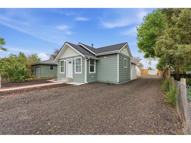 157 N 4th Ave, Brighton, CO 80601