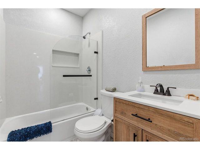 157 N 4th Ave, Brighton, CO 80601