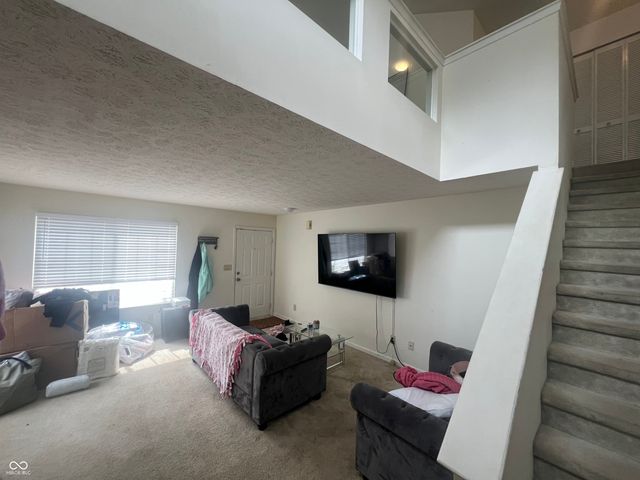 4617 Falcon Run, Indianapolis, IN 46254