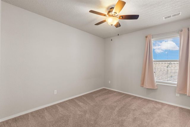 2061 Solara Loop NE, Rio Rancho, NM 87144