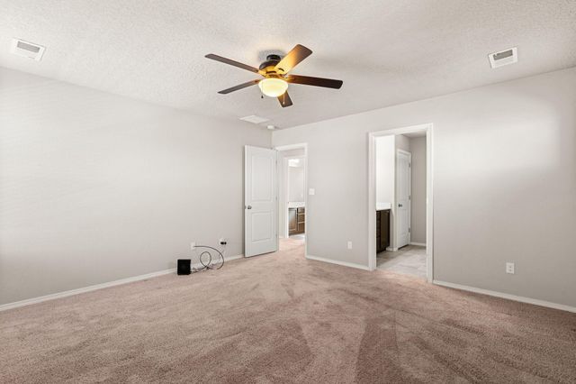 2061 Solara Loop NE, Rio Rancho, NM 87144