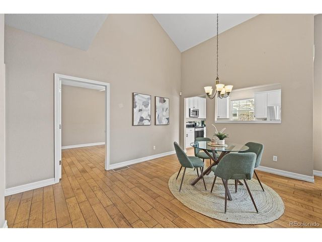 8843 Edinburgh Cir, Highlands Ranch, CO 80129