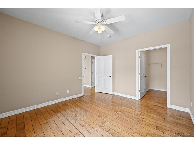 8843 Edinburgh Cir, Highlands Ranch, CO 80129