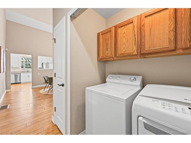 8843 Edinburgh Cir, Highlands Ranch, CO 80129