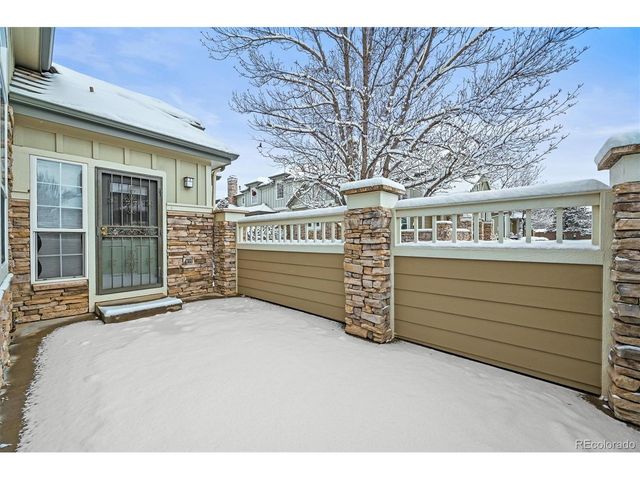 8843 Edinburgh Cir, Highlands Ranch, CO 80129