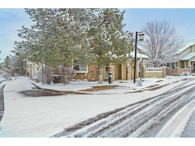 8843 Edinburgh Cir, Highlands Ranch, CO 80129