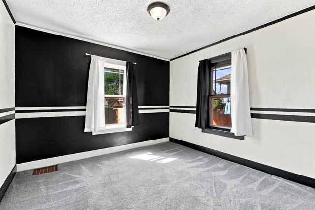 228 E GLASS Ave, Spokane, WA 99207