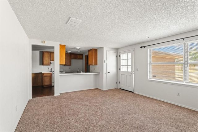 8607 S Drexel Place, Oklahoma City, OK 73159