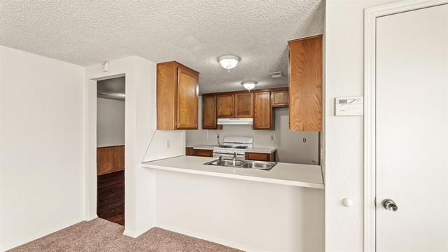 8607 S Drexel Place, Oklahoma City, OK 73159