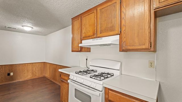 8607 S Drexel Place, Oklahoma City, OK 73159