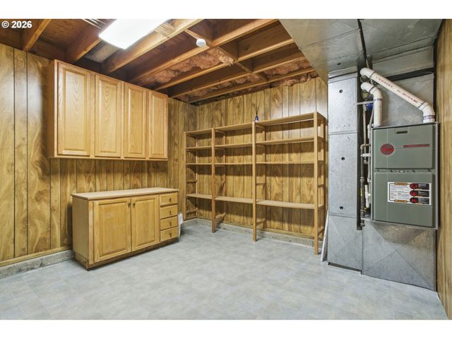 10520 Ne SISKIYOU St, Portland, OR 97220