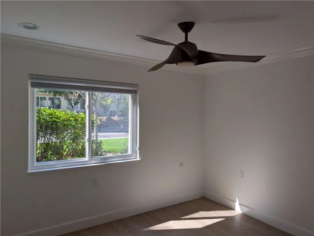 963 Calle Aragon D, Laguna Woods, CA 92637