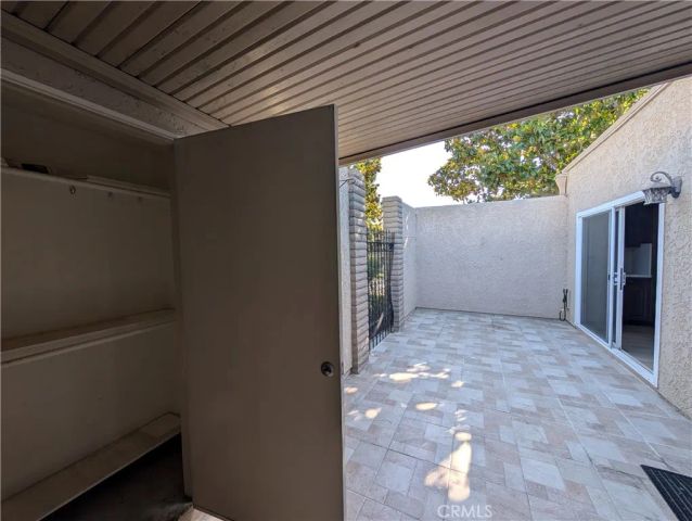 963 Calle Aragon D, Laguna Woods, CA 92637
