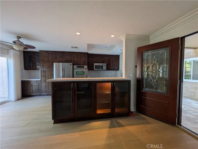 963 Calle Aragon D, Laguna Woods, CA 92637