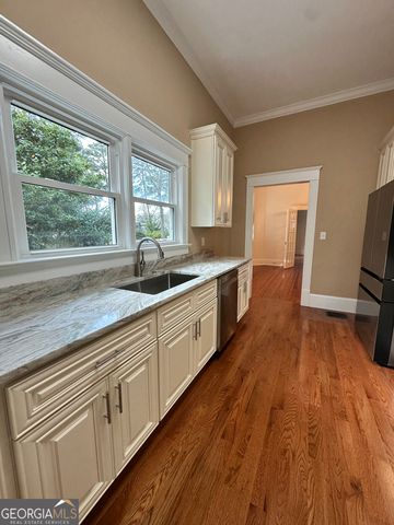 1808 Cambridge Avenue, Atlanta, GA 30337