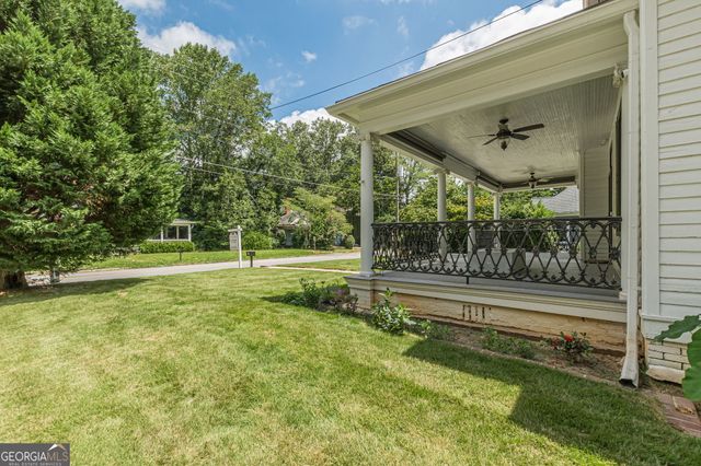 1808 Cambridge Avenue, Atlanta, GA 30337