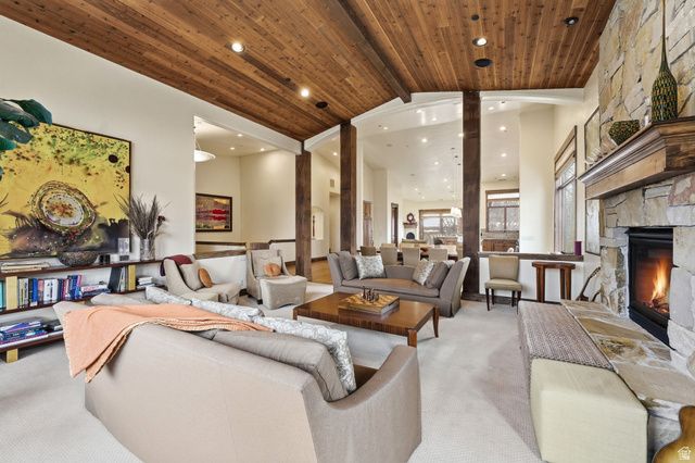 35 HIDDEN OAKS LN, Park City, UT 84060