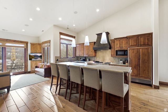 35 HIDDEN OAKS LN, Park City, UT 84060