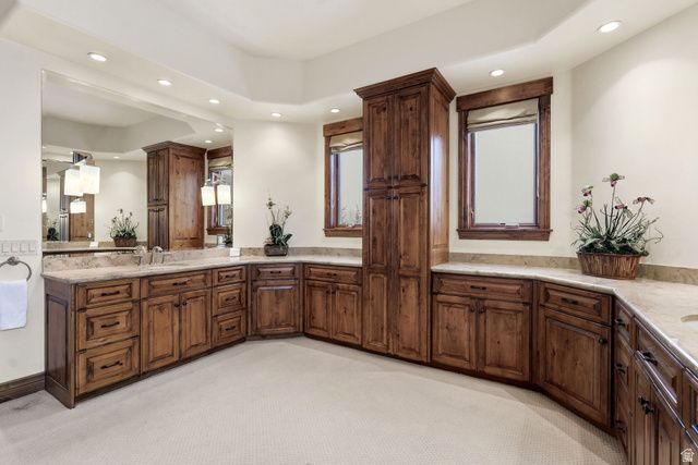 35 HIDDEN OAKS LN, Park City, UT 84060