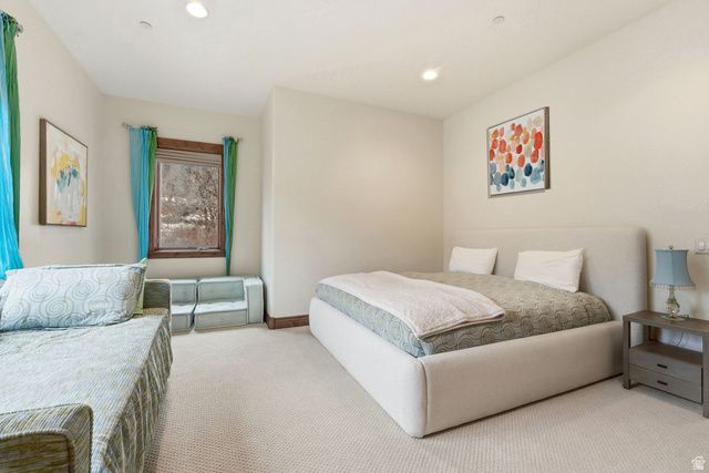 35 HIDDEN OAKS LN, Park City, UT 84060