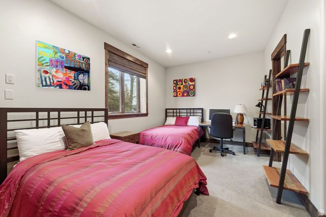 35 HIDDEN OAKS LN, Park City, UT 84060