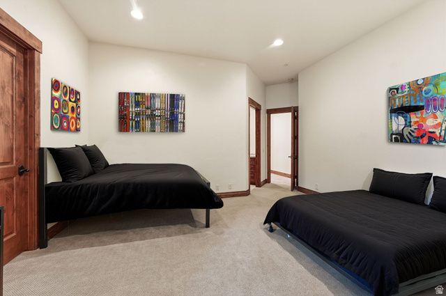 35 HIDDEN OAKS LN, Park City, UT 84060