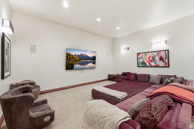 35 HIDDEN OAKS LN, Park City, UT 84060