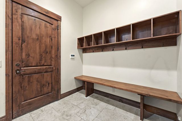 35 HIDDEN OAKS LN, Park City, UT 84060