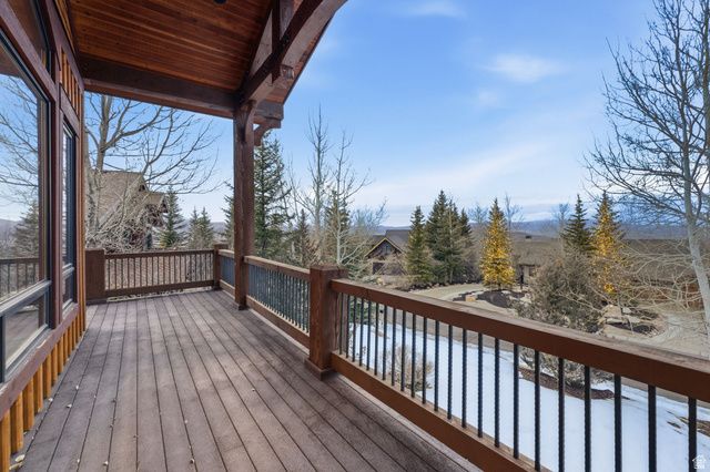 35 HIDDEN OAKS LN, Park City, UT 84060