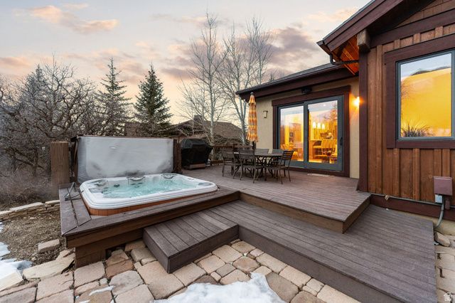 35 HIDDEN OAKS LN, Park City, UT 84060