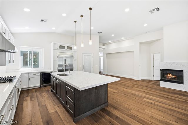 475 Indigo Springs Street, Henderson, NV 89014
