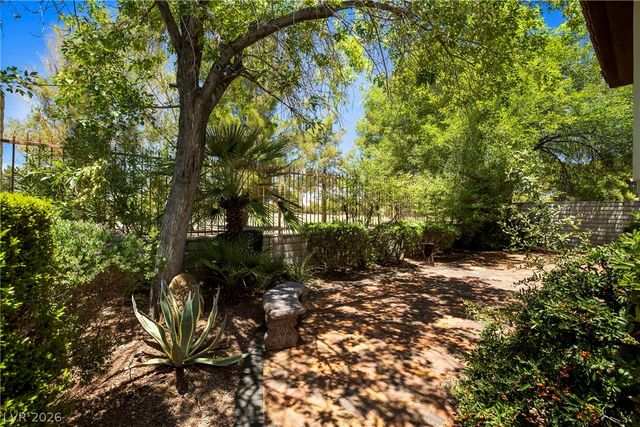 475 Indigo Springs Street, Henderson, NV 89014