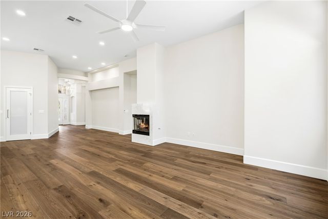 475 Indigo Springs Street, Henderson, NV 89014
