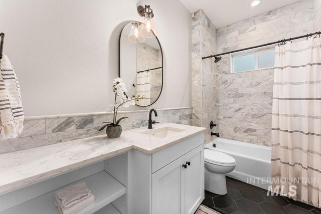 1416 N Palaestra Ave, Eagle, ID 83616