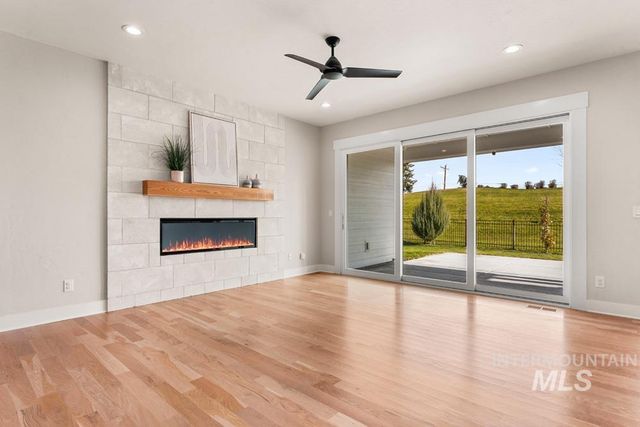 1416 N Palaestra Ave, Eagle, ID 83616