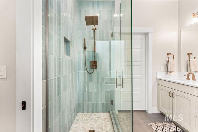 1416 N Palaestra Ave, Eagle, ID 83616