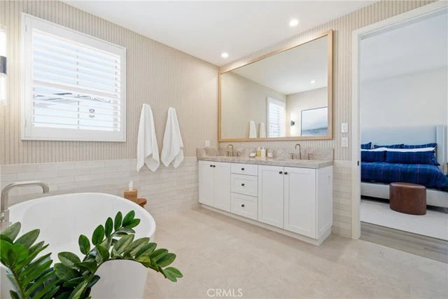 109 Fairgreen, Irvine, CA 92618