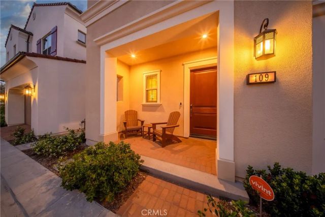 109 Fairgreen, Irvine, CA 92618