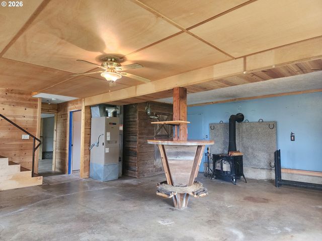 32901 Se DIVERS Rd, Estacada, OR 97023