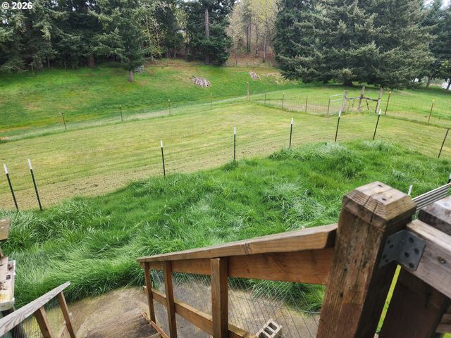 32901 Se DIVERS Rd, Estacada, OR 97023