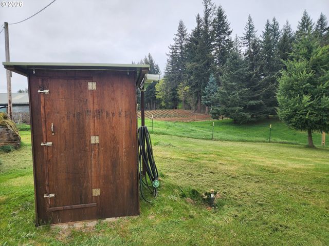32901 Se DIVERS Rd, Estacada, OR 97023