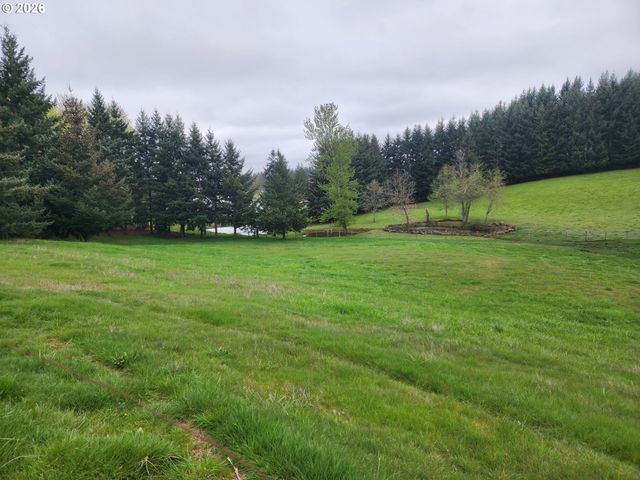 32901 Se DIVERS Rd, Estacada, OR 97023