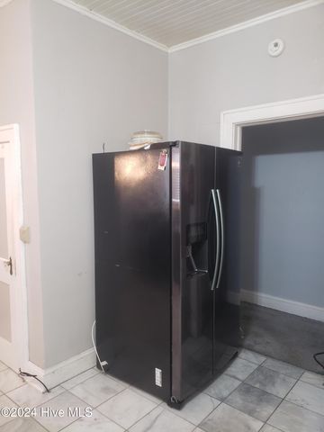 213 W Greene Street, Snow Hill, NC 28580
