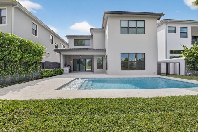 9087 Chauvet Way, Boca Raton, FL 33496