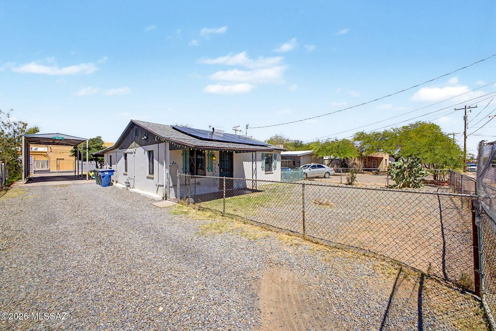 3718 S Clark Avenue, Tucson, AZ 85713