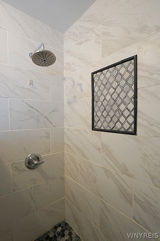 3176 South Park Avenue, Lackawanna, NY 14218