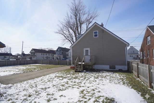 3176 South Park Avenue, Lackawanna, NY 14218